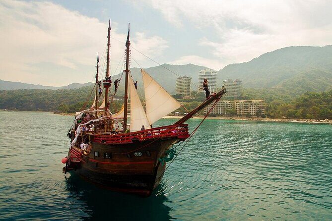 Incredible Nightly Pirate Show in the Bay of Puerto Vallarta - Practical Tips for Travelers