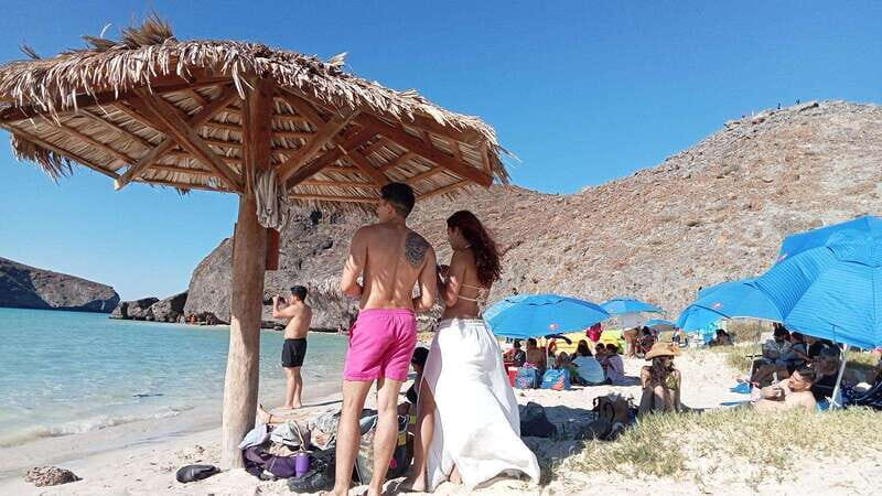 Incredible Private Tour to Balandra and Todos Santos - The Experience: Authentic and Enjoyable