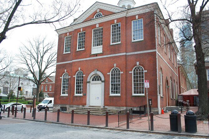 Independence Mall (Entrance to 2 Historic Sites) 2.5 Hour Walking - Final Thoughts: Who’s This Tour For?