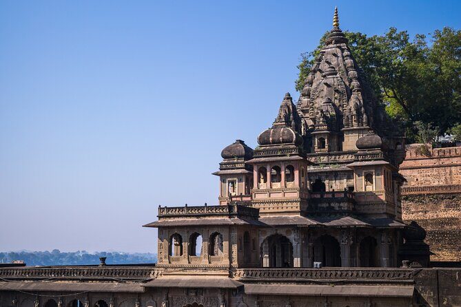 Indore to Mandu and Maheshwar: A Heritage Day Tour - An In-Depth Look at the Heritage Tour
