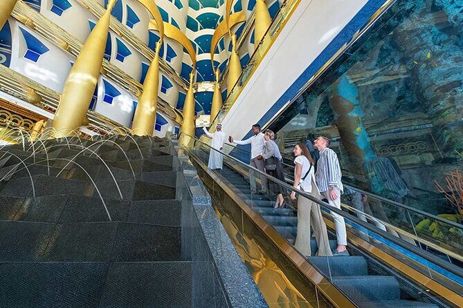 Inside Burj Al Arab Guided Tour - The Gift Shop and Refreshments