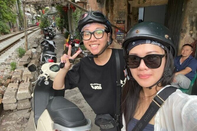 Instagram Incense Quang Phu Cau Village Tour with Train Street - Detailed Breakdown of the Experience