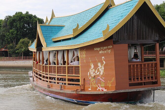 Instagram Photo Tour with Wat Arun and River Cruise - Authentic Experiences and Traveler Feedback