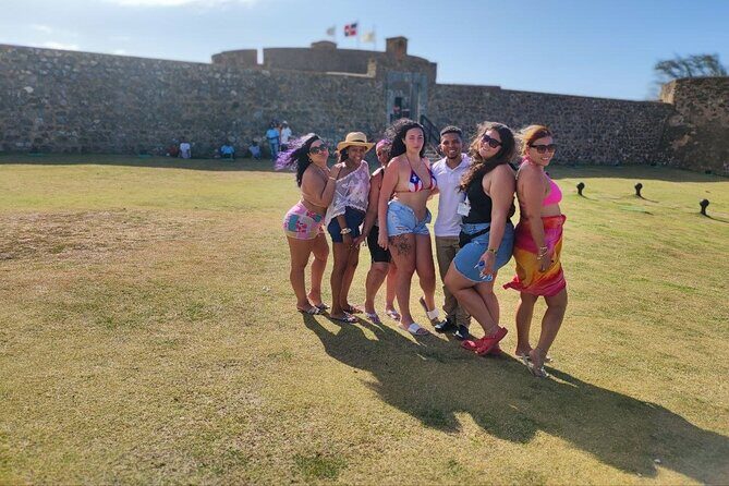 Interaction with Monkey Tour & city tour in Puerto Plata - What Reviewers Say