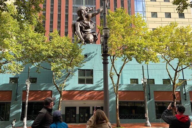 Intro to Portland Small Group Walking Tour - The Group Size and Logistics