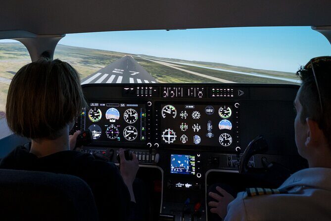 Introduction to Piloting Simulator in Gatineau-Ottawa - Feedback and Real-World Insights