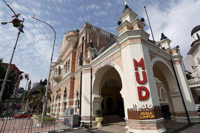 Introduction to Wonders of Kuala Lumpur - The Experience in Detail
