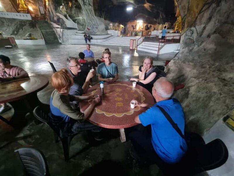 Ipoh Cave Temples Tours - Key Points