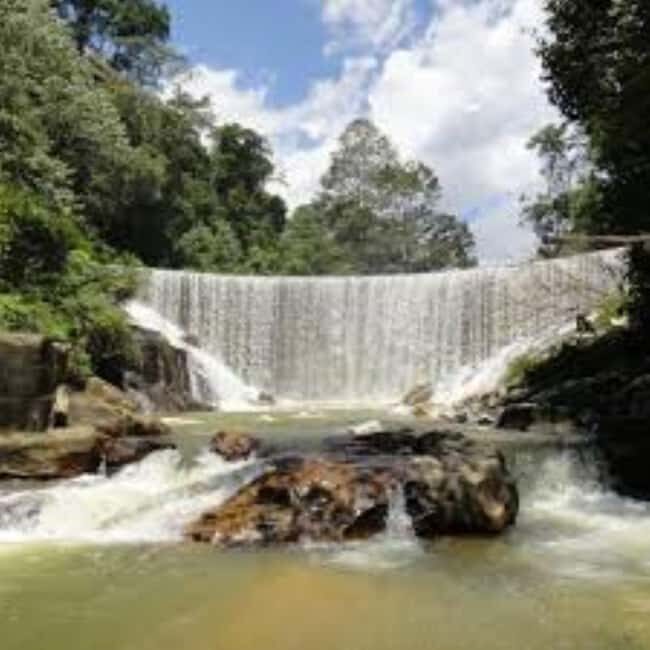 Ipoh Escape: Hot Springs, Waterfall & Private Full-Day Tour - A Closer Look at the Itinerary