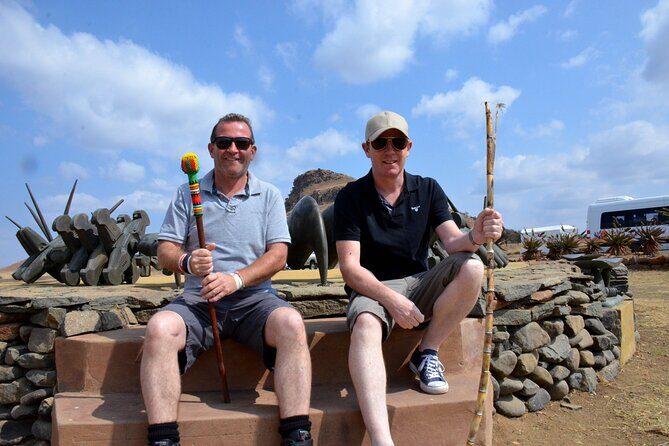 Isandlwana, Rorkes Drift and Fugitives Drift Battlefields Day Tour from Durban - FAQ