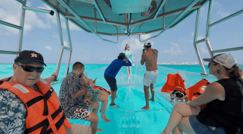 Isla mujeres: 100% transparent boat ride on board the boat - Practical Tips and Considerations