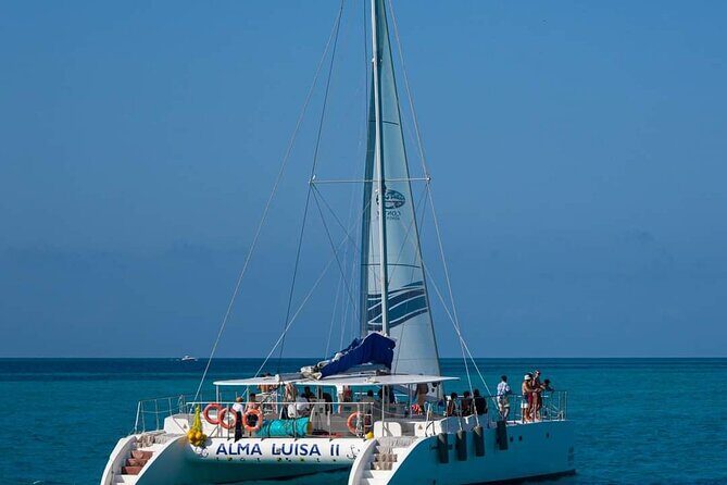 Isla Mujeres Caribbean Sunset Tour - Key Points
