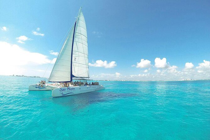 Isla Mujeres Catamaran Cruise Experience - Key Points