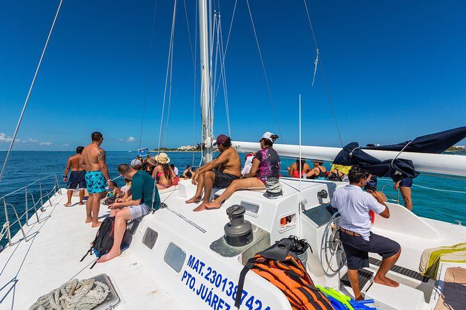 Isla Mujeres Catamaran, Open Bar & Optional Buffet and pick up - An In-Depth Look at the Experience