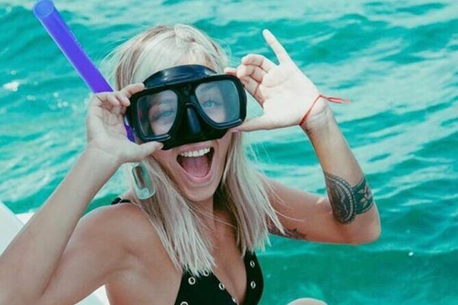 Isla Mujeres Catamaran Snorkeling, Beach Club Lunch and Open bar - Snorkeling at Arrecife El Meco: A Vibrant Underwater World