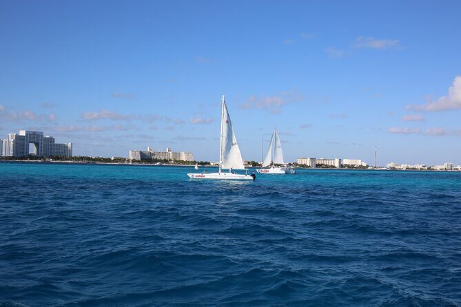 Isla Mujeres Catamaran Snorkeling, Beach Club Lunch and Open bar - What Travelers Say (Based on Available Reviews)
