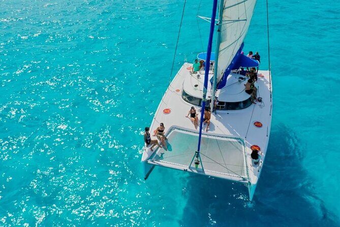 Isla Mujeres: Catamaran Tour with Snorkeling Food, Drinks, Beach - Optional Adventure: Spinnaker Flight