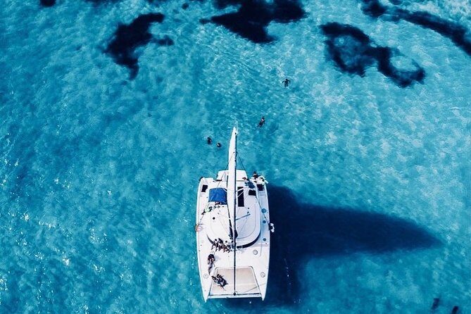 Isla Mujeres sailing tour in catamaran Open Bar& Lunch Included - Who Is This Tour Best For?