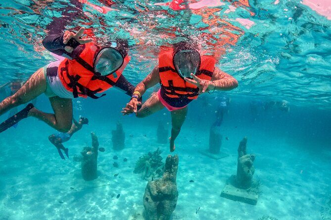 Isla Mujeres Spring Break Party Catamaran Snorkel and Open Bar - The Experience in Detail