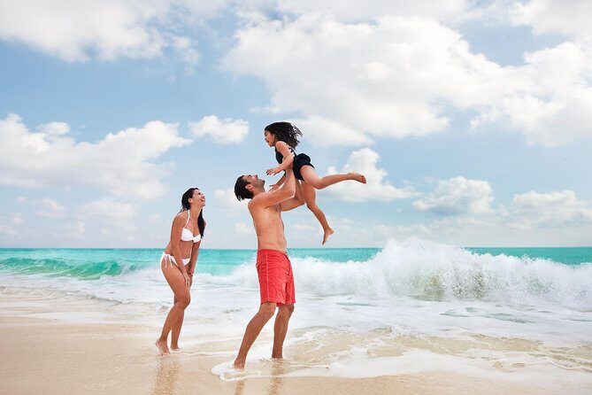 Isla Mujeres tour in a Catamaran with snorkel, open bar, lunch - Who Should Consider This Tour?