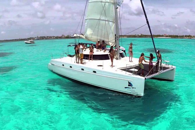 Isla Mujeres tour in a Catamaran with snorkel, open bar, lunch - FAQ: Practical Questions About the Tour