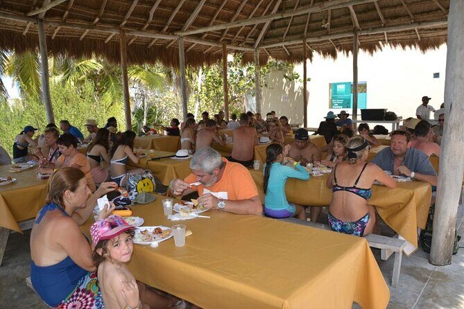 Isla Mujeres Unlimited! enjoyable party with transportation - FAQ