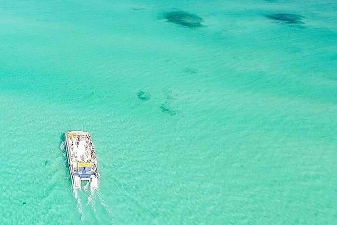 Isla Mujeres Unlimited! Party & Drinks from Cancun - Real Traveler Insights