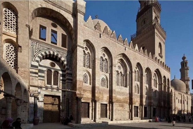 Islamic Cairo Walking Tour: Khan el Khalili, Al-Azhar Mosque - What Makes This Tour Stand Out?