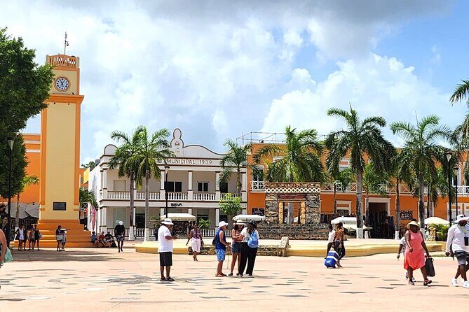 Island Tour in Cozumel, Mayan Show & Tacos - The Guides and the Experience