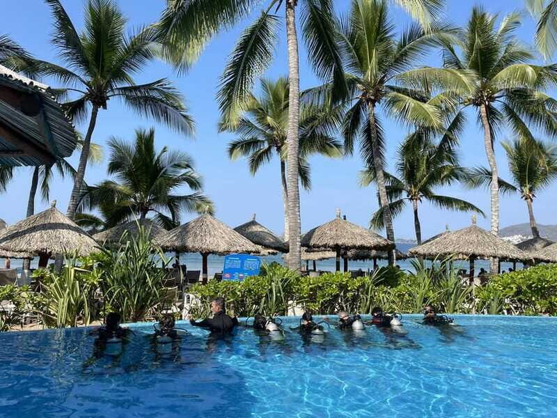 Ixtapa: Open Water Diver Course - Introduction
