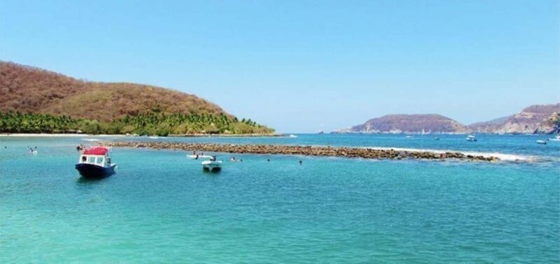 Ixtapa-Zihuatanejo: Las Gatas Beach - An Introduction to Playa Las Gatas