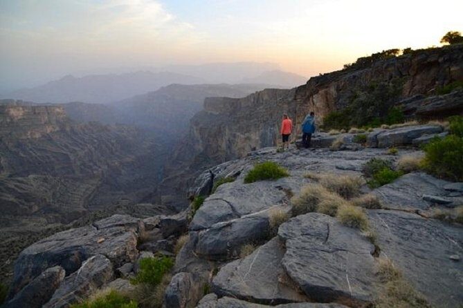 Jabl Shams and Nizwa private and custom tour - An In-Depth Look at the Experience