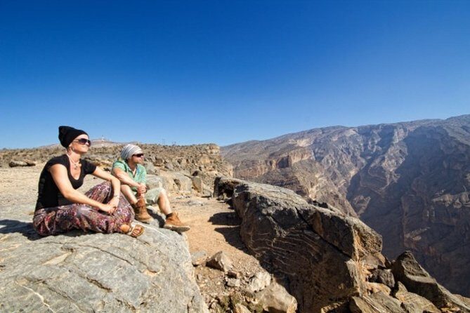 Jabl Shams with Nizwa for tours and sightseeing - Considerations and Tips