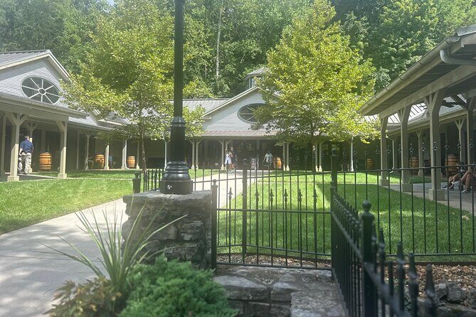 Jack Daniels Private Distillery and Dine Tour from Nashville - The Sum Up