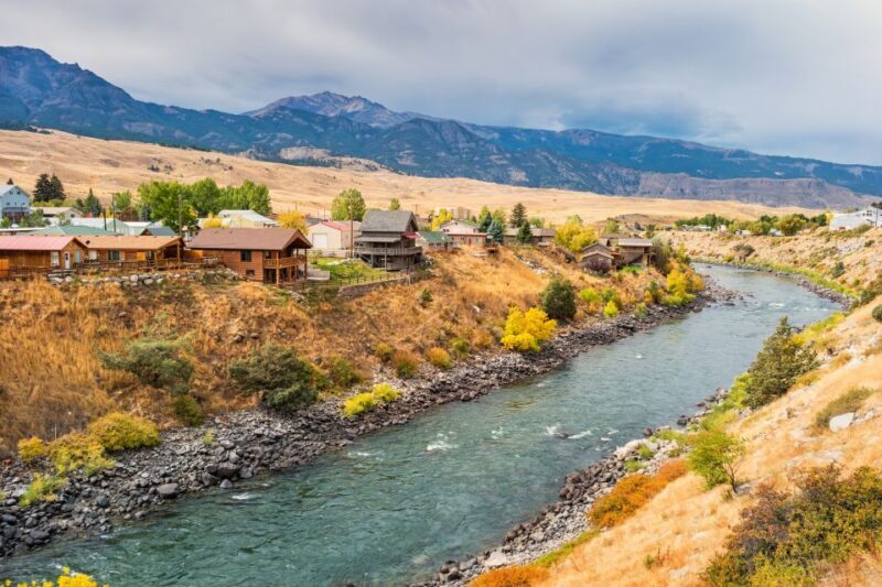 Jackson: 2-Day Yellowstone National Park Tour with Lunches - Value and Cost