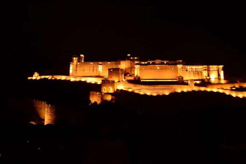 Jaipur: Amber Fort Light & Sound Show with Dinner - Key Points