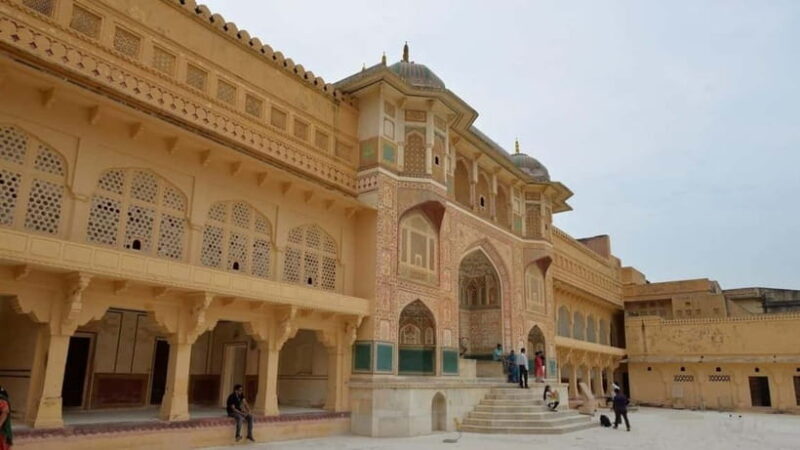 Jaipur: City Palace, Hawa Mahal & Jantar Mantar Private Tour - Frequently Asked Questions