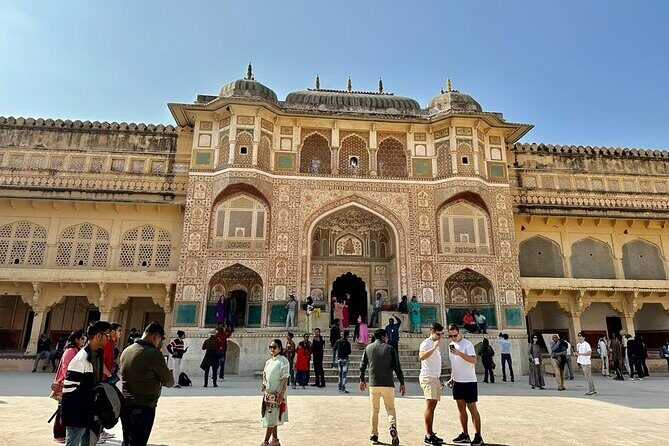 Jaipur City Private Day Tour from Delhi by Car - All Inclusive - Hawa Mahal: The Wind Palace