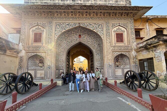 Jaipur: Full Day City Highlights Tour with Tour Guide - What to Expect from the Tour