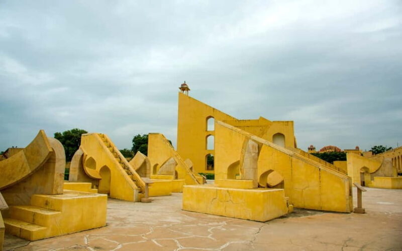 Jaipur: Full-Day Heritage City Tour with Amber & City Palace - Practical Details and Tips