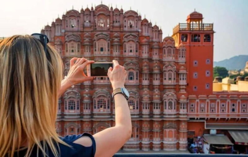 Jaipur: Full-Day Sightseeing Tour By Car with Guide - Making Sense of the Itinerary