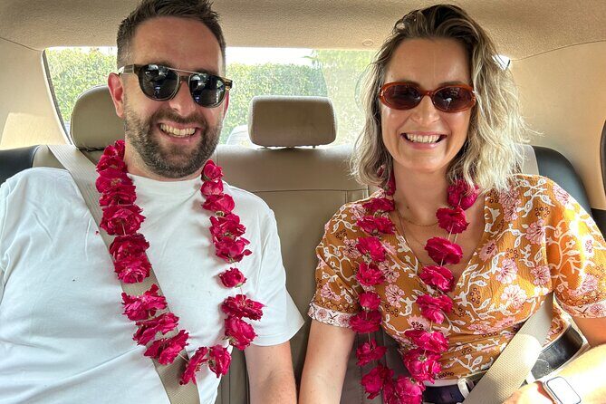 Jaipur Full-Day Tour with Car Guide, Flower Market & Bazaars - Key Points