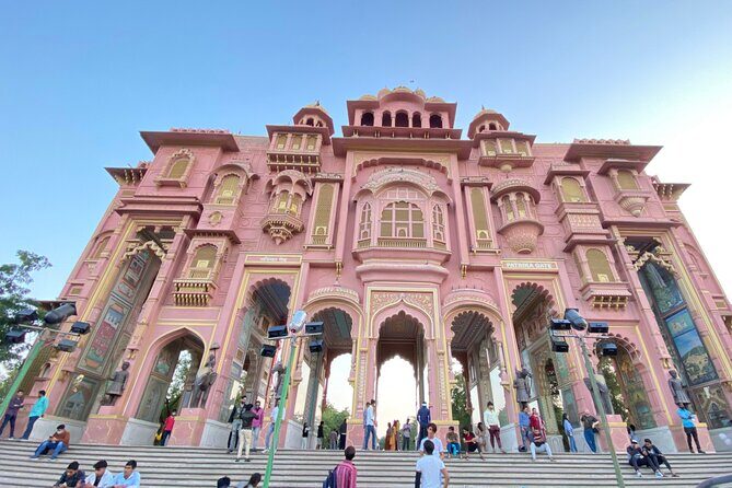Jaipur Full-Day Tour with Car Guide, Flower Market & Bazaars - The Sum Up
