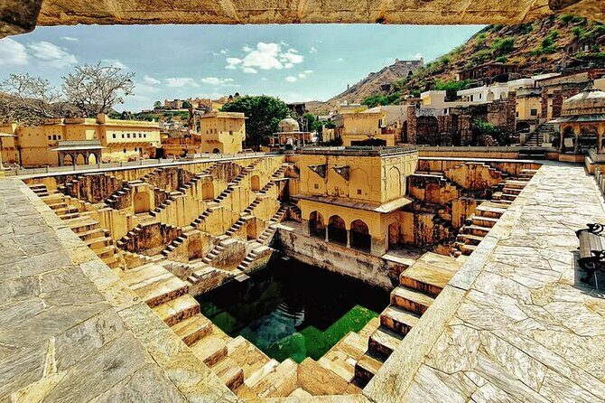 Jaipur No Shopping Guided Sightseeing Tour with Heritage Walk - Overview and First Impressions