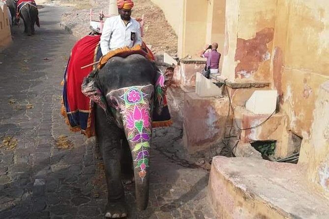 Jaipur Private City Tour By Car (All-Inclusive) - FAQs
