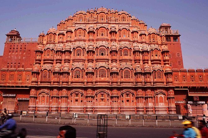 Jaipur: Private Jaipur Full Day City Sightseeing Tour by Car - Optional Lunch at a Top Jaipur Restaurant