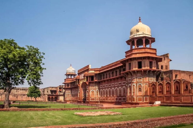 Jaipur: Tajmahal Sunrise Tour with Fatehpur Sikri & Abhaneri - Fatehpur Sikri: The UNESCO Treasure