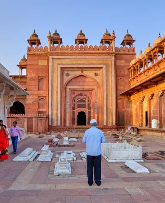 Jaipur to Agra via Chand Baori, Bharatpur and Fatehpur Sikri - Exploring Chand Baori: A Stepwell of Wonder
