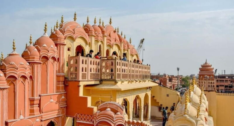 Jaipur Tour ( Pink City ) by Car From Delhi - All Inclusive - FAQ