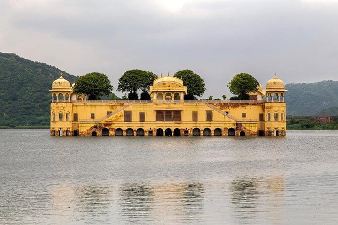 Jaipur Tuktuk Local Sightseeing Day Tour - Transportation and Comfort